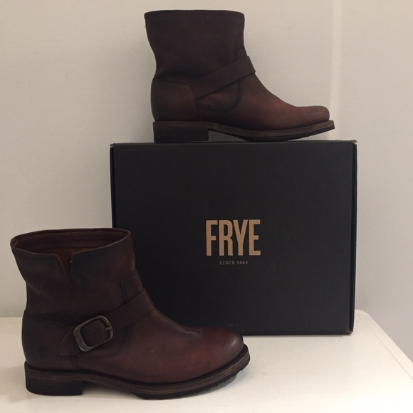 Frye Veronica Bootie - Picture 2 of 6